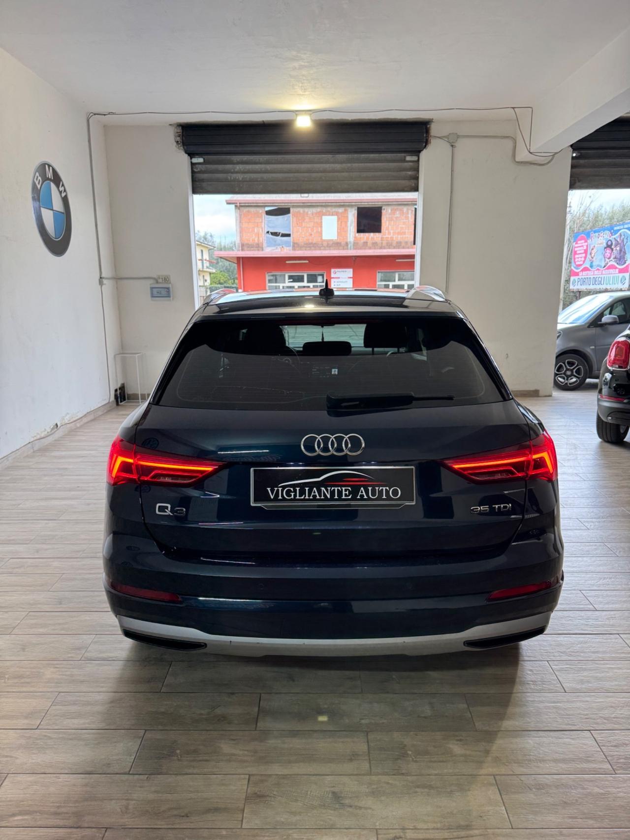 Audi Q3 35 TDI S tronic Business Advanced