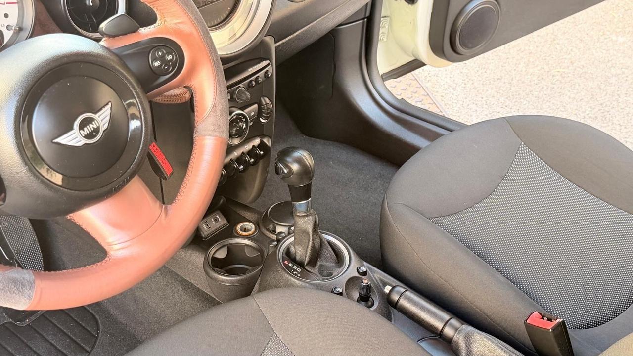 Mini Cooper D Clubman 2.0 16V Automatica