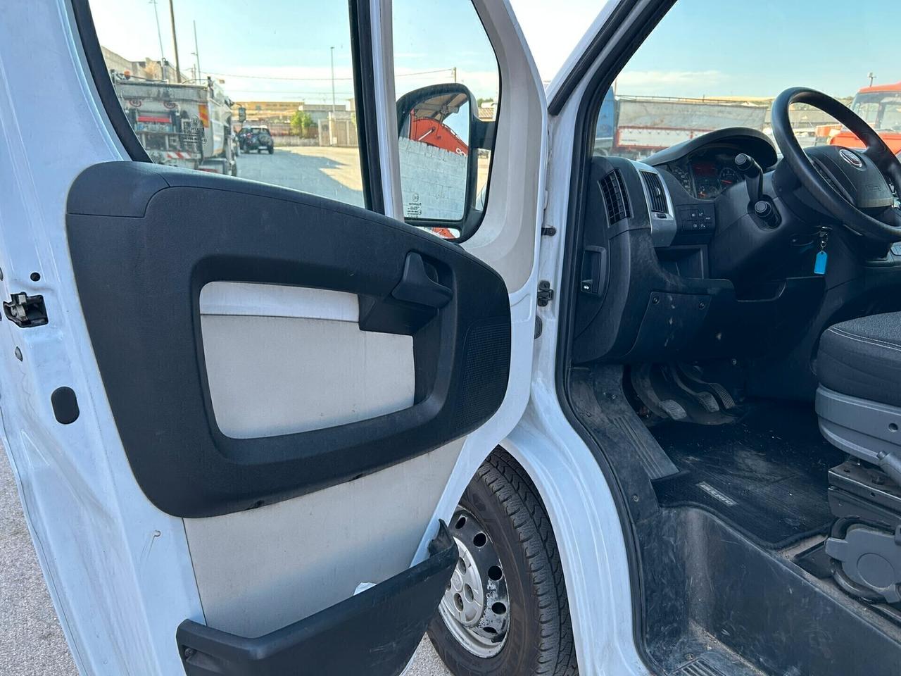 Fiat Ducato Maxi 35 2.3 MJT 130CV PLM-TA DOPPIE PORTE SCORREVOLI