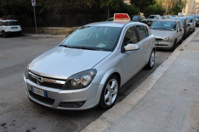 OPEL Astra 1.7 CDTI 110CV 5 porte Cosmo