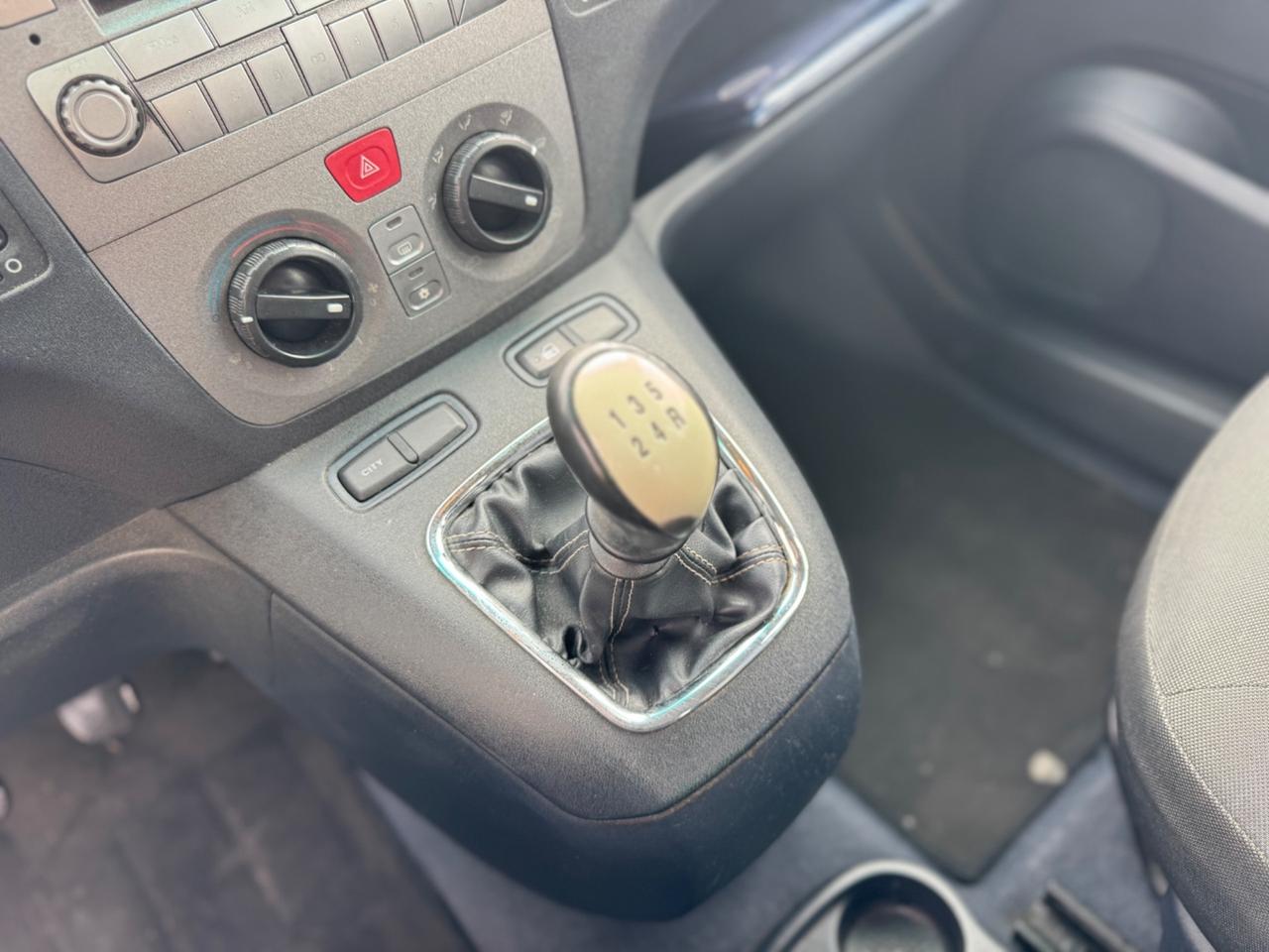 Lancia MUSA 1.4 Platino Ecochic GPL