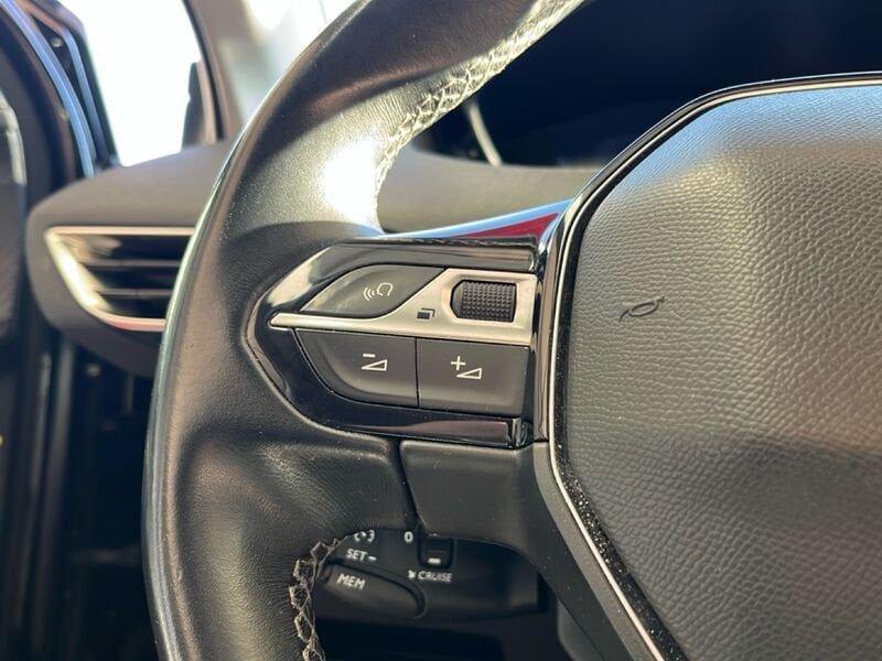 Peugeot 5008 BlueHDi 130 Allure S/S * AUTOCARRO