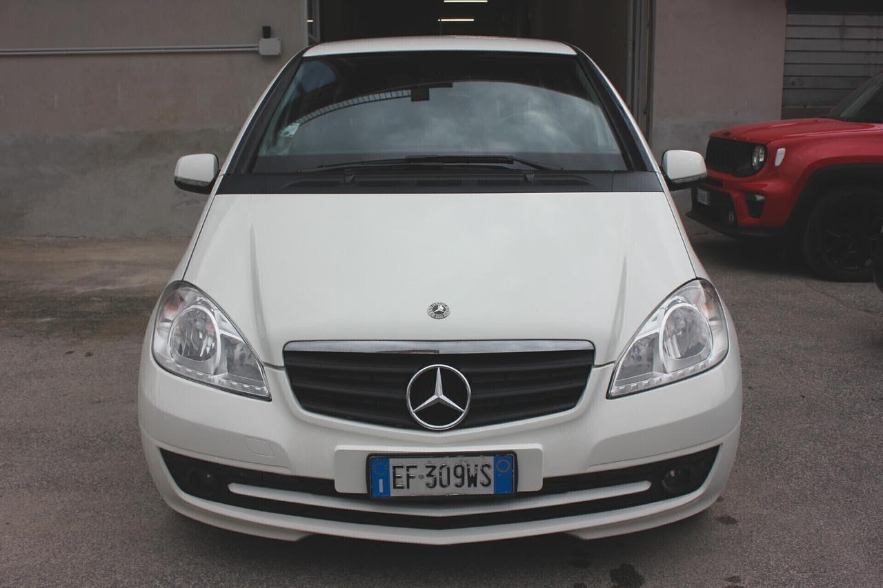 Mercedes-Benz A 160 2.0 CDI 82 CV 5 PORTE KM REALI CERTIFICATI GARANZIA 12 MESI TAGLIANDATA NEOPATENTATI OK