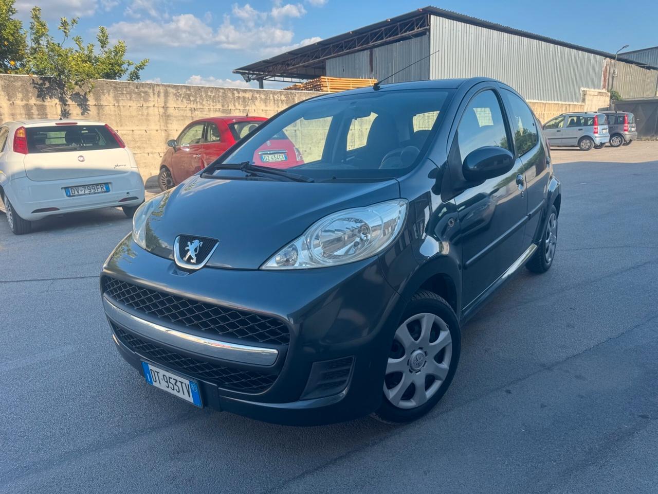 Peugeot 107 1.0 68CV 5p. Sweet Years