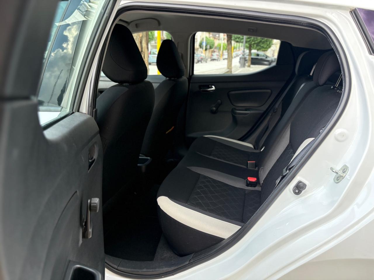 Nissan Micra 0.9 5Porte Acenta FULL/LED/NAV