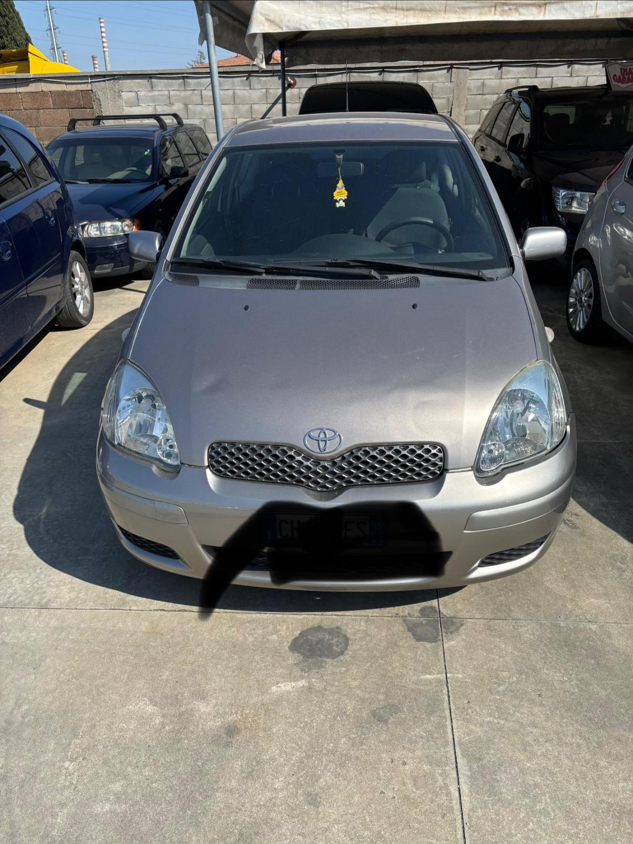 Toyota Yaris 1.0i 16V cat 3 porte Sol '03