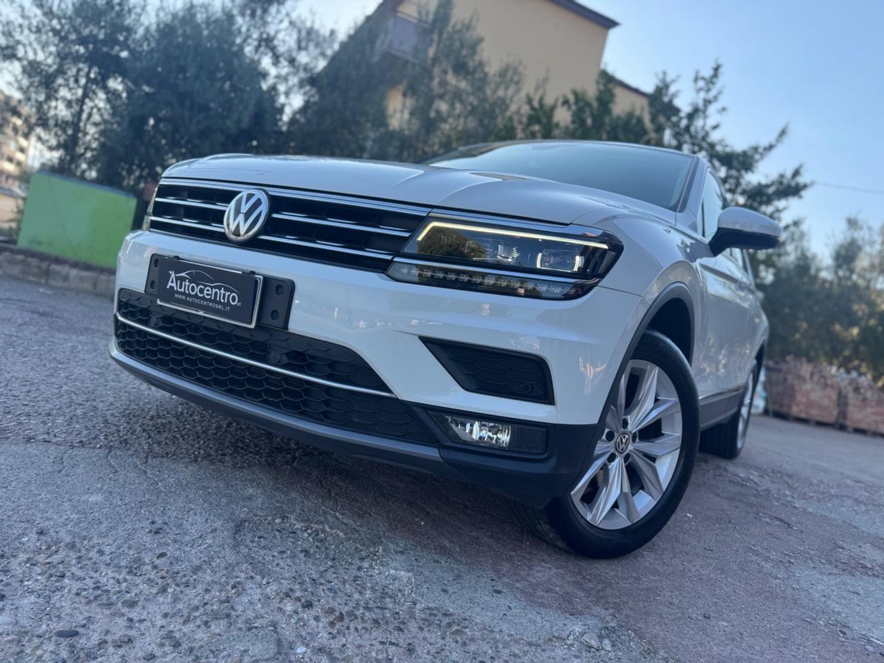 Volkswagen Tiguan 2.0 TDI SCR DSG 4MOTION Business BMT