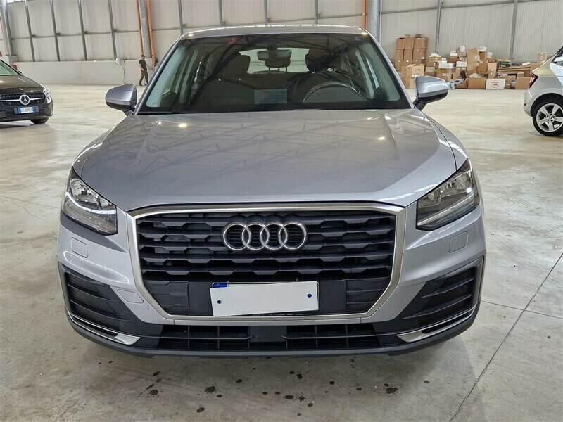 Audi Q2 30 TDI Business