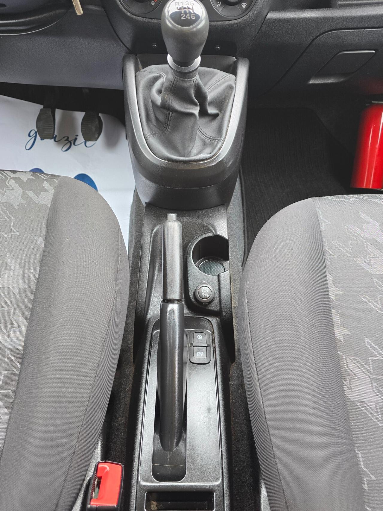 Opel Combo 5 posti fiat Doblò