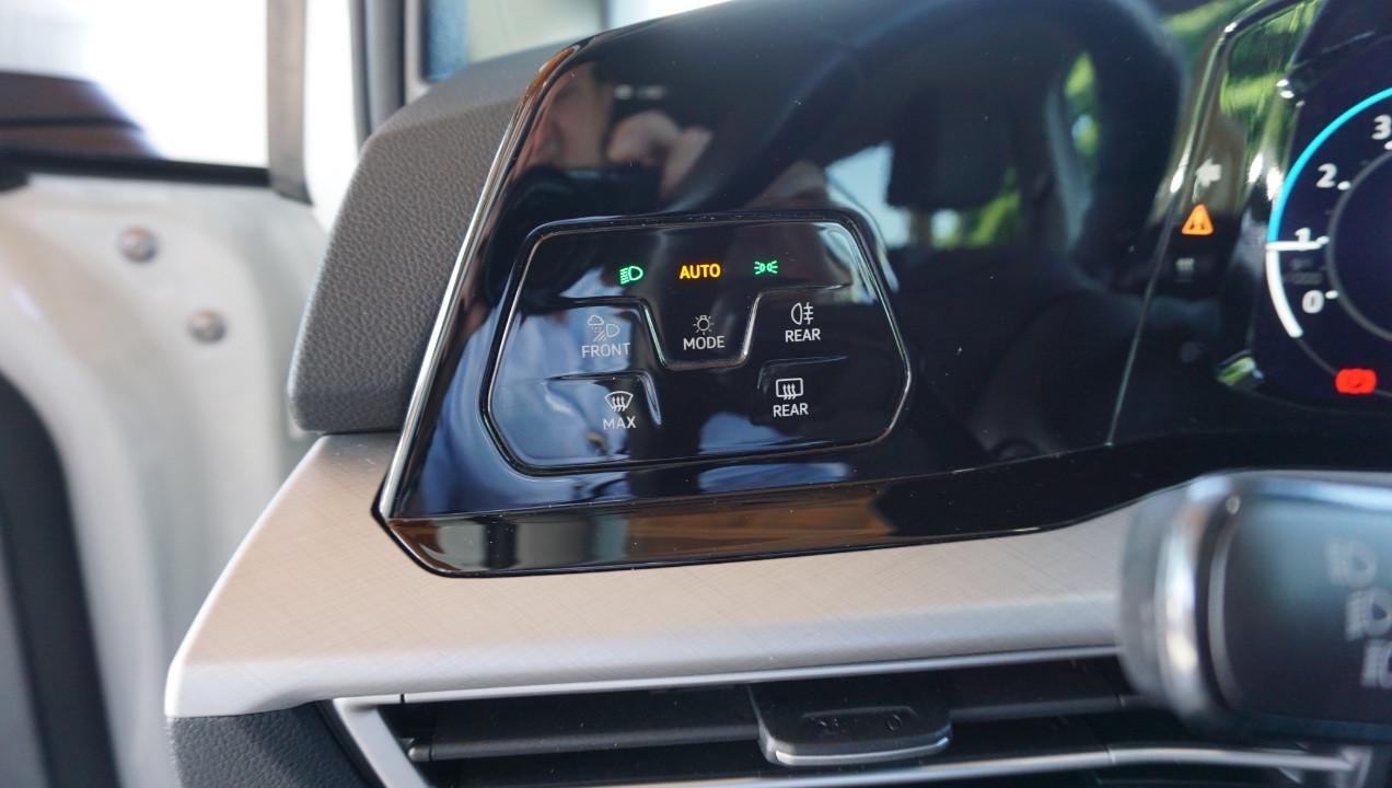 Volkswagen Golf 1.0 etsi evo Life 110cv dsg