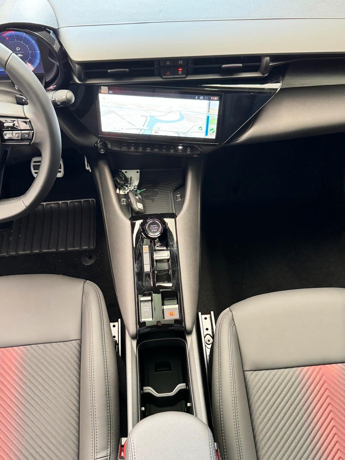 Alfa Romeo Junior 1.2 136 CV Hybrid eDCT6 Speciale