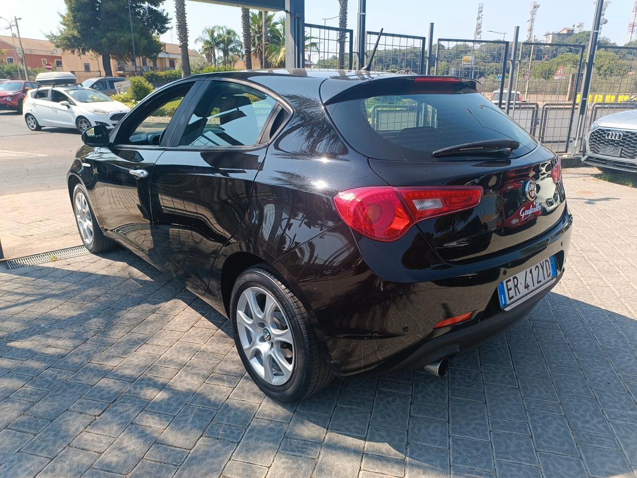 Alfa Romeo Giulietta 1.6 JTDm-2 105 CV Progression