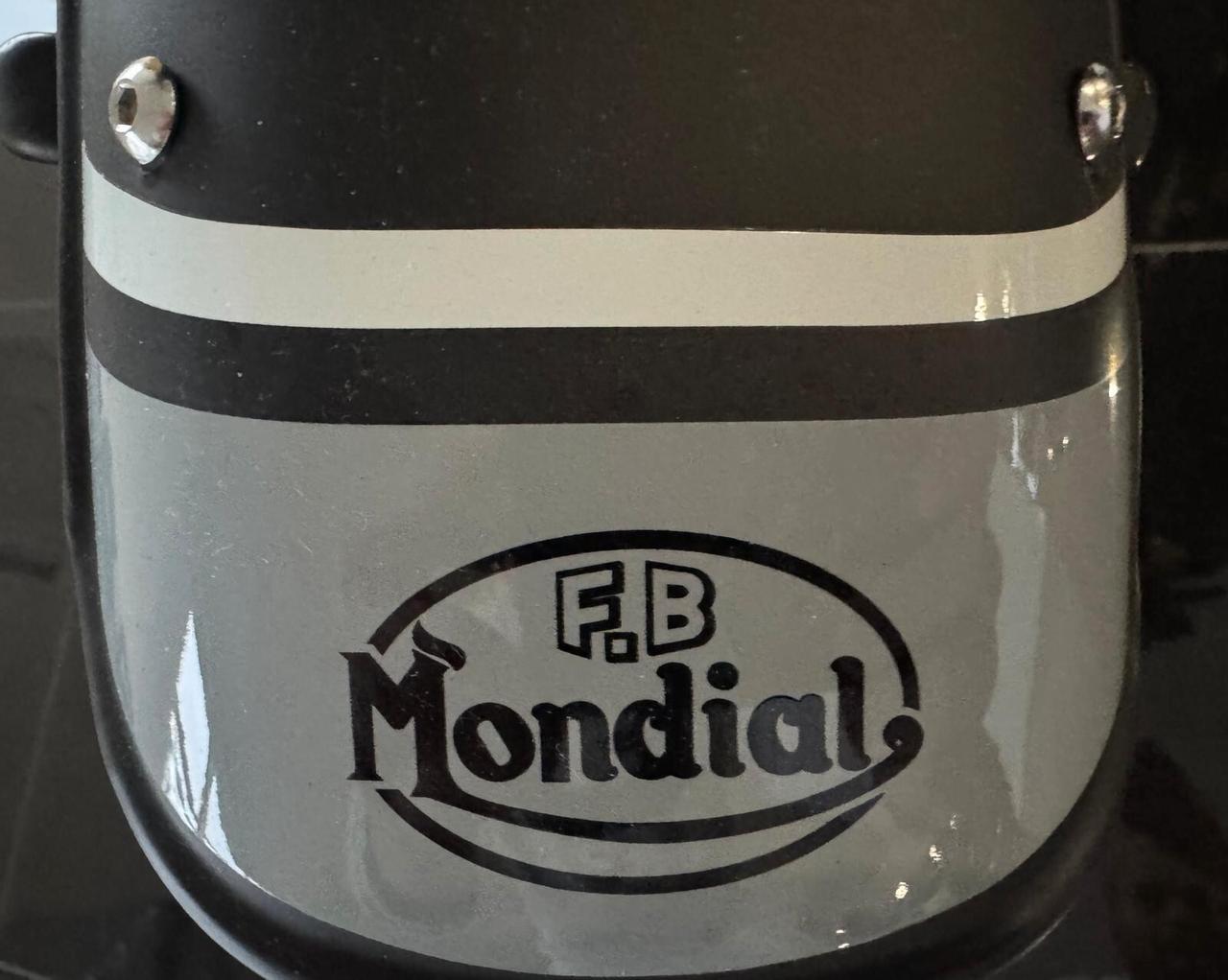 La F.B. Mondial HPS 125