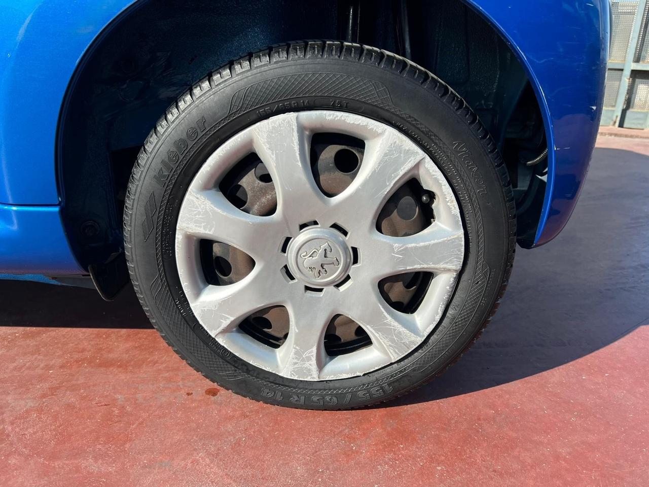 Peugeot 107 1.0 68CV 5p. Allure