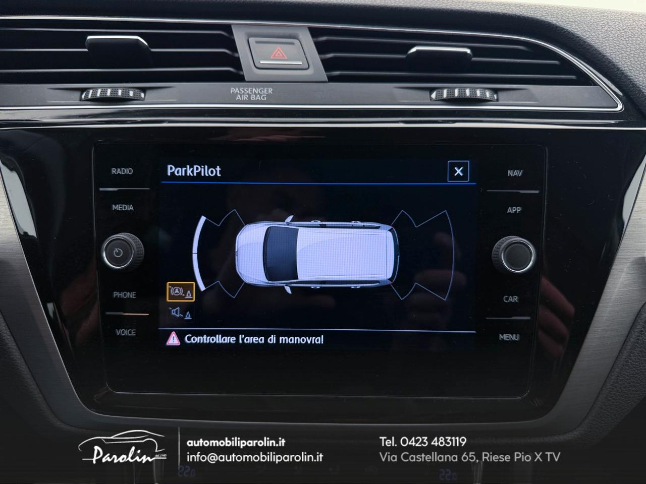 Volkswagen Touran 1.6 tdi Comfortline DSG 7 posti-ACC-Navi-Park