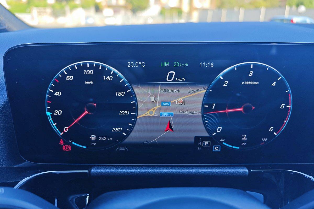 MERCEDES GLA 200 d Automatic 4Matic Premium