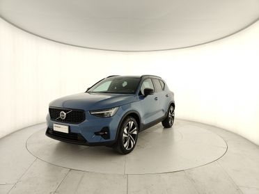 VOLVO XC40 2.0 b3 Ultimate Dark auto