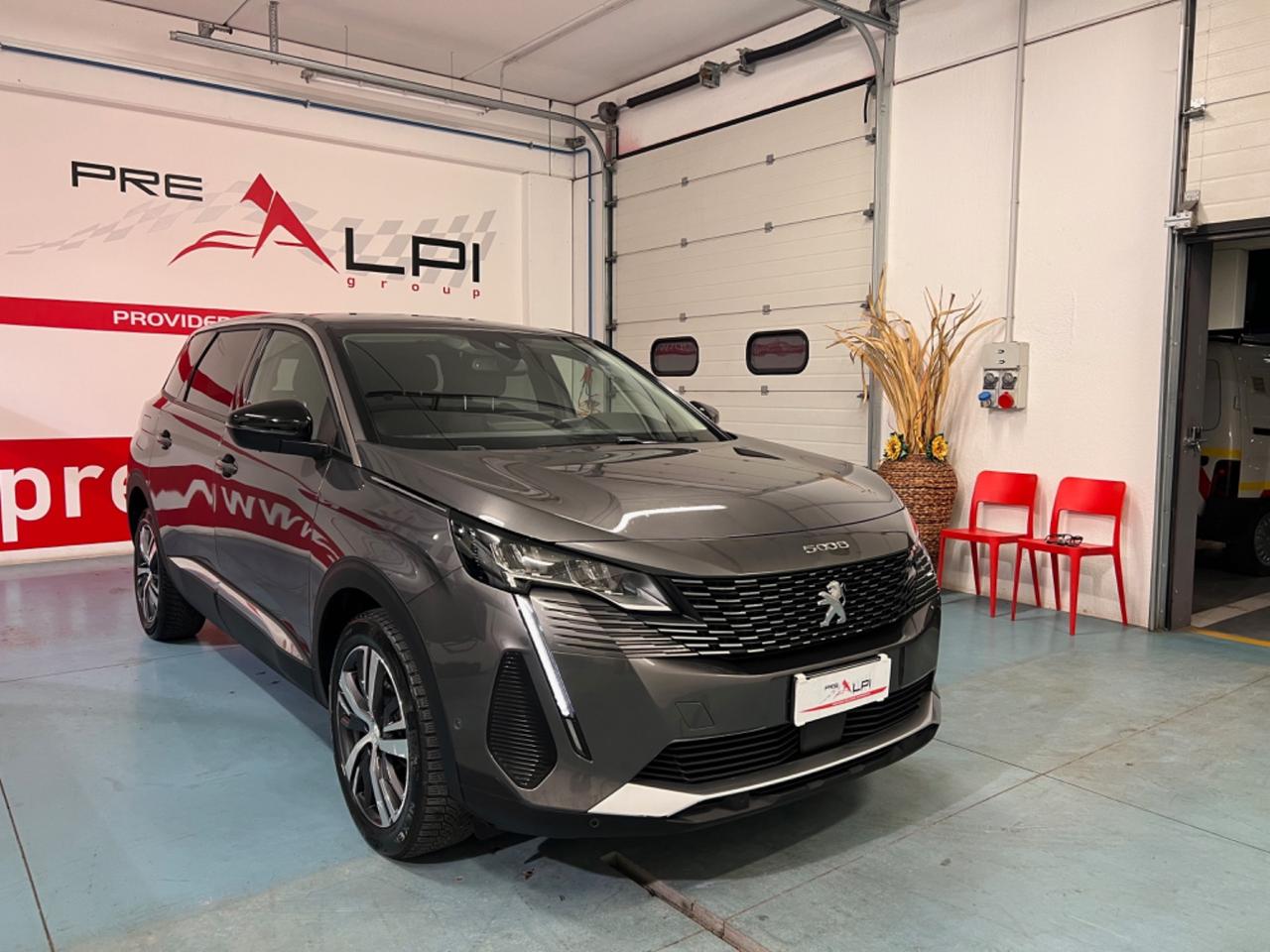 Peugeot 5008 BlueHDi 130 S&S EAT8 Allure