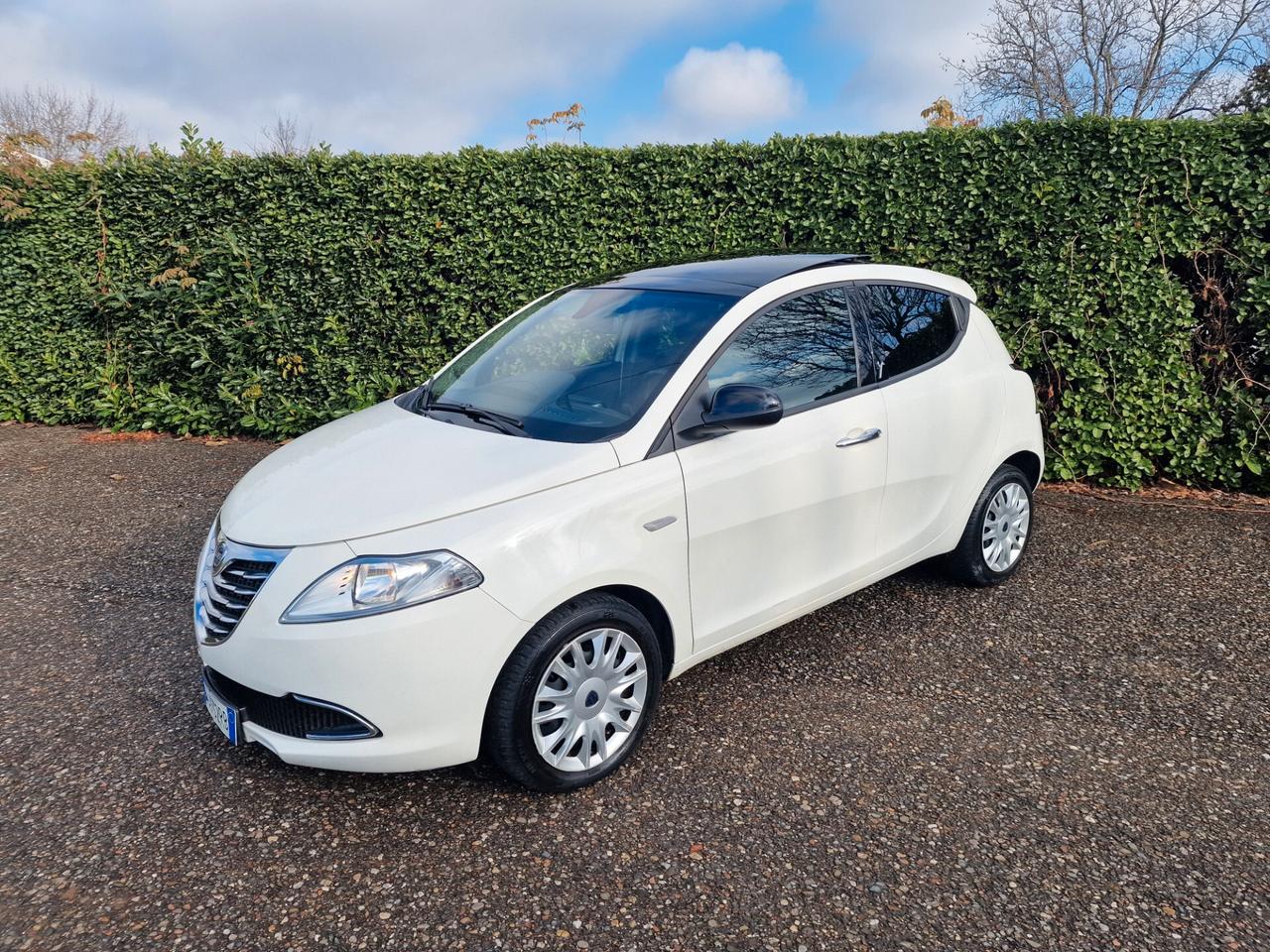 Lancia Ypsilon 1.2 69cv 53000km