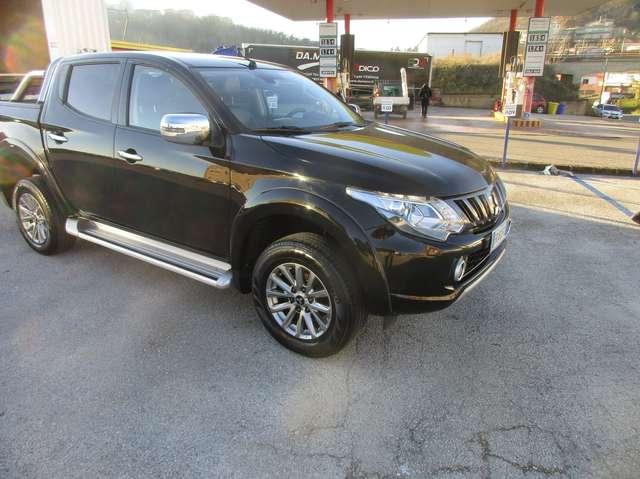 Mitsubishi L200 2.4d Intense Diamond 4wd 181cv auto N1 my17