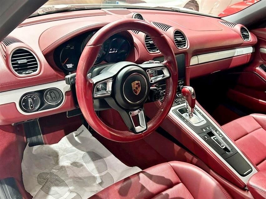 Porsche 718 Spyder Boxster 2.5 S