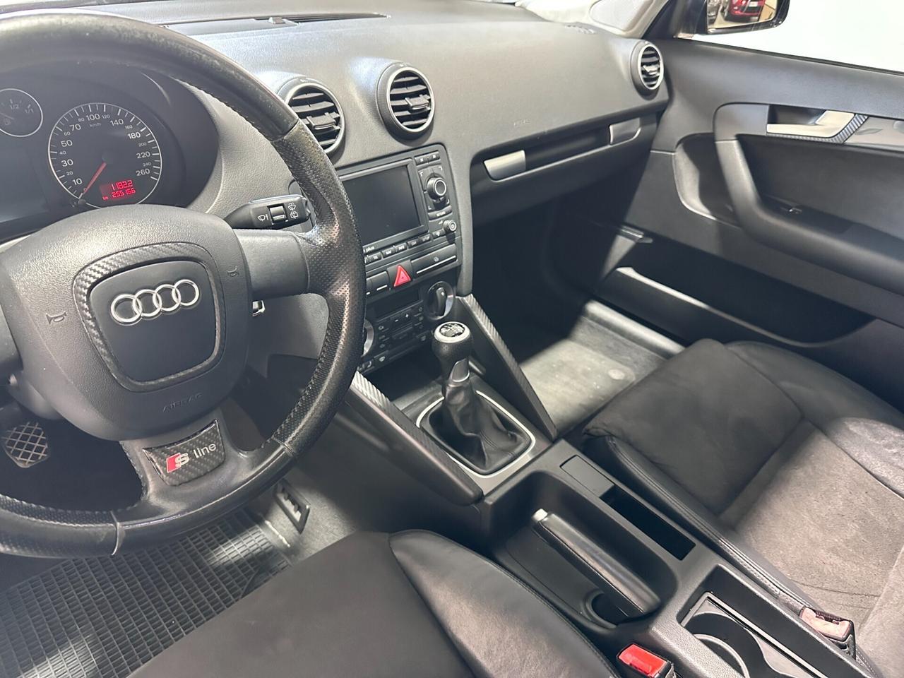 Audi A3 SPB 2.0 TDI 140cv S LINE - FULL - TETTO -