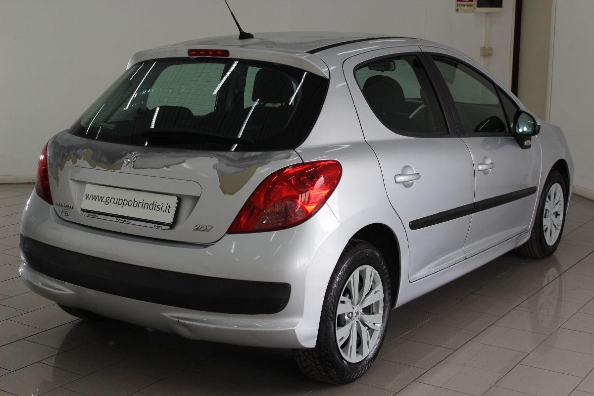 PEUGEOT - 207 - HDi 70CV 5p. X Line