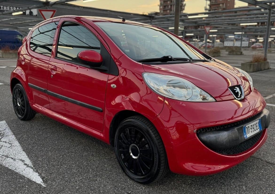 Peugeot 107 1.0 68CV 5p. Sweet Years