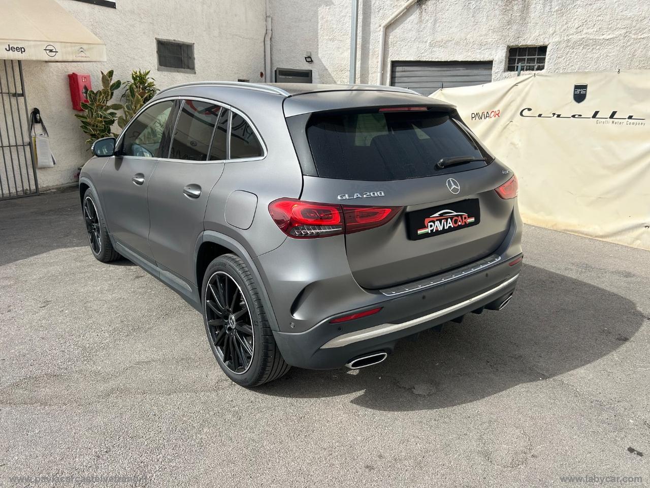 MERCEDES-BENZ GLA 200 d Automatic 4Matic Premium
