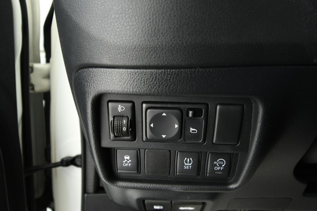 NISSAN Juke 1.5 dci Tekna 110cv E6 X COMMERCIANTI+NEOPATENTATI+BLUETOOTH