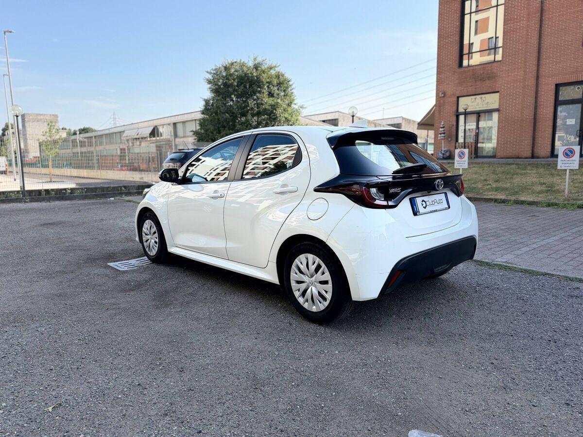 Toyota Yaris 1.5h Active