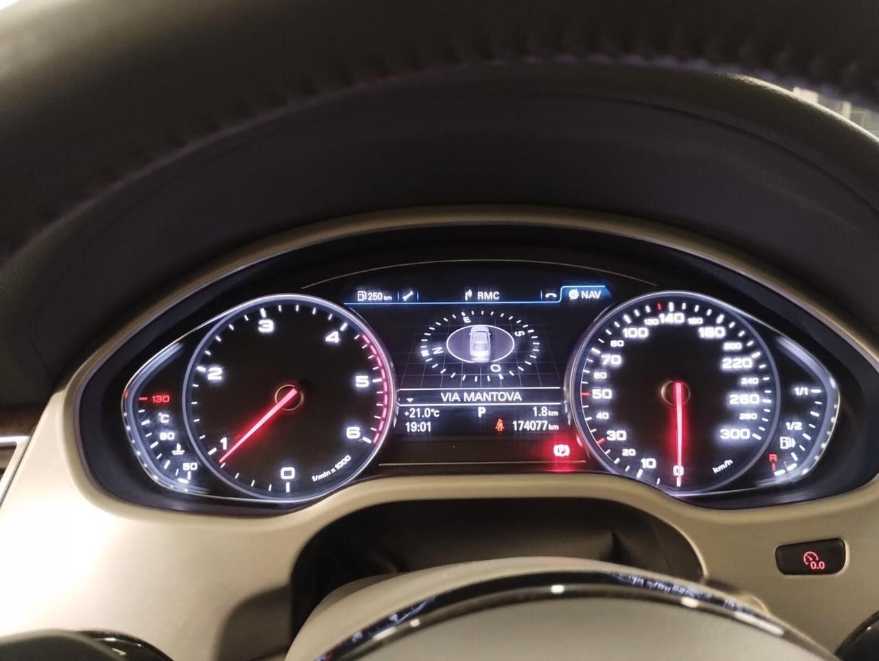 Audi A8 L 3.0 TDI 250 CV quattro tiptronic