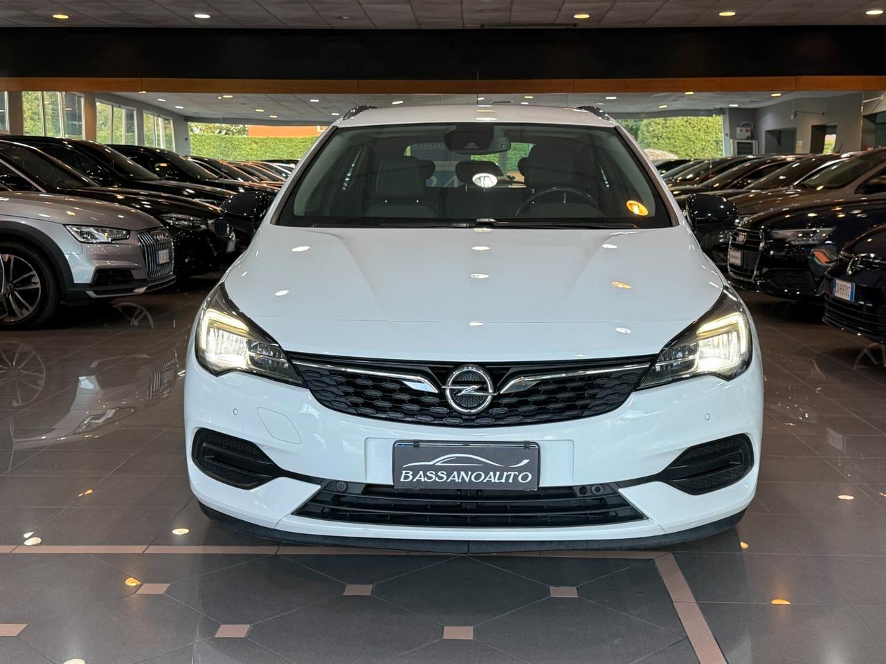 Opel Astra Sports Tourer 1.5 cdti Business Elegance