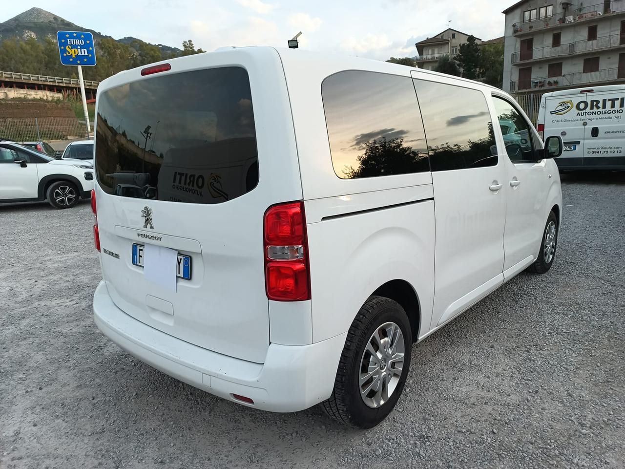 Peugeot Traveller BlueHDi 150 S&S Business Vip 9 posti aziendale 4x4