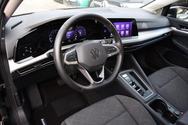 VOLKSWAGEN Golf 1.0 eTSI EVO DSG Life