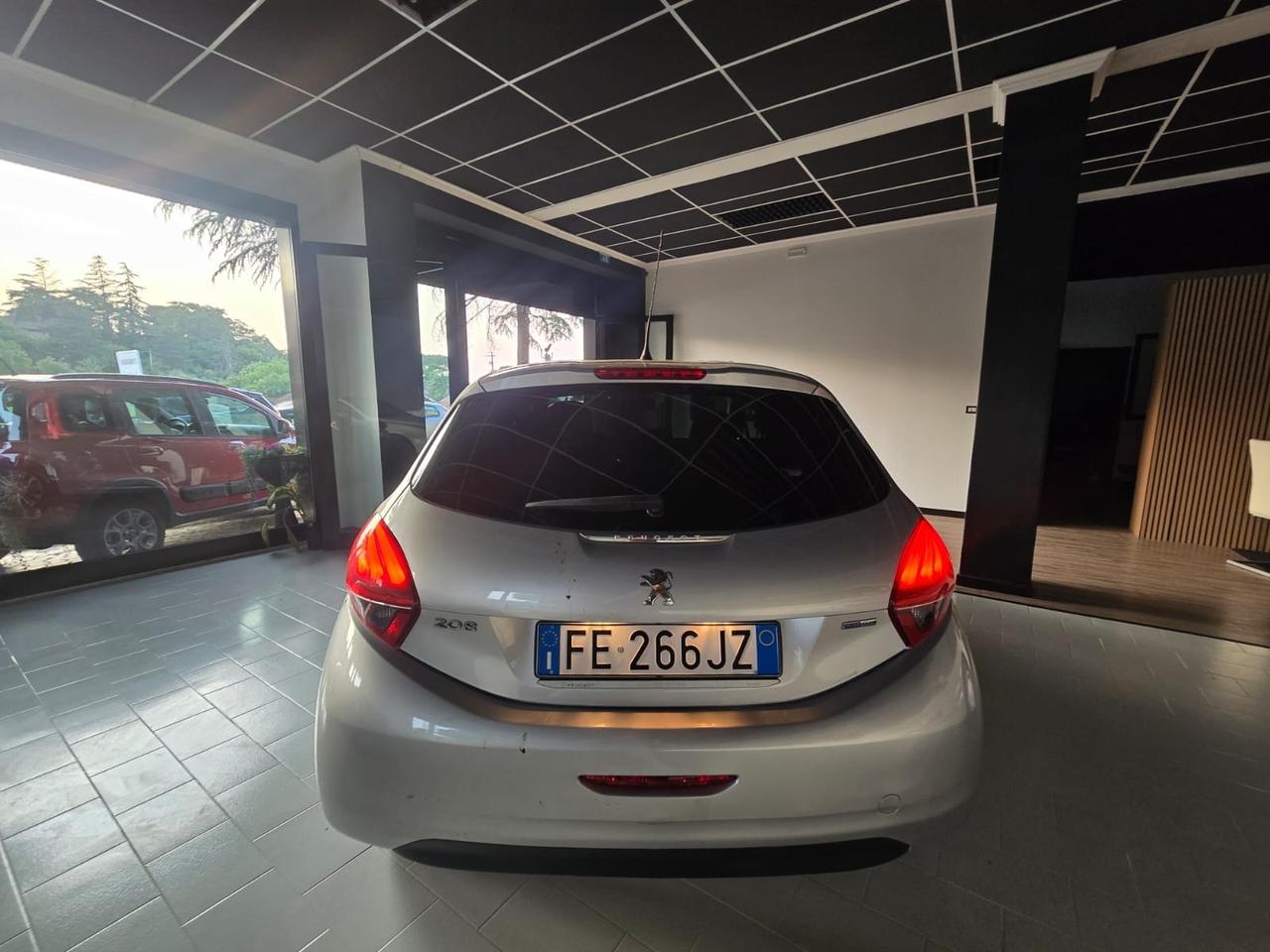 Peugeot 208 PureTech 82 5 porte Access
