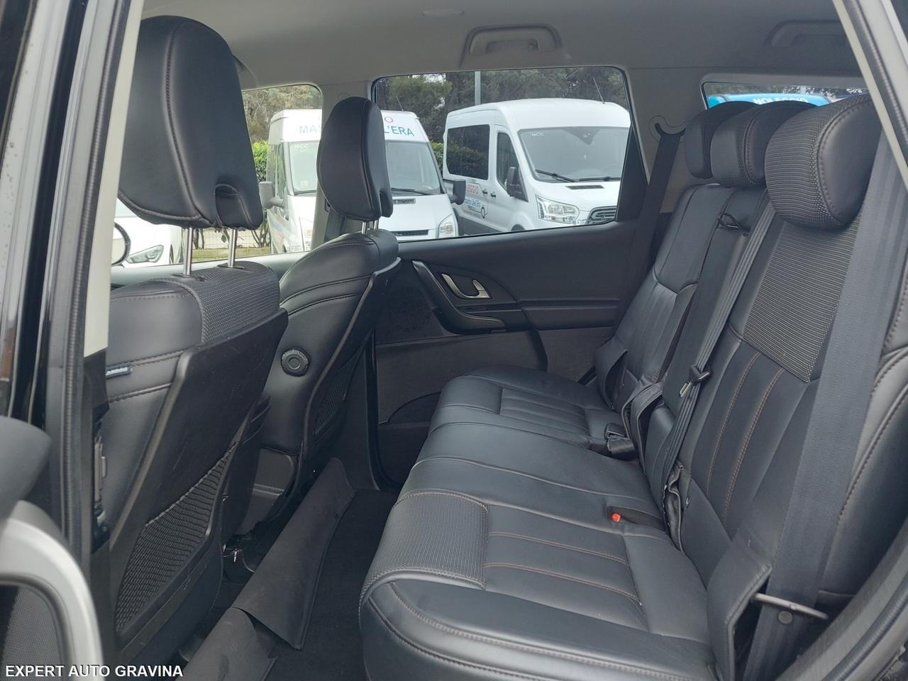 MAHINDRA XUV 500 7 POSTI FULL OPTIONAL