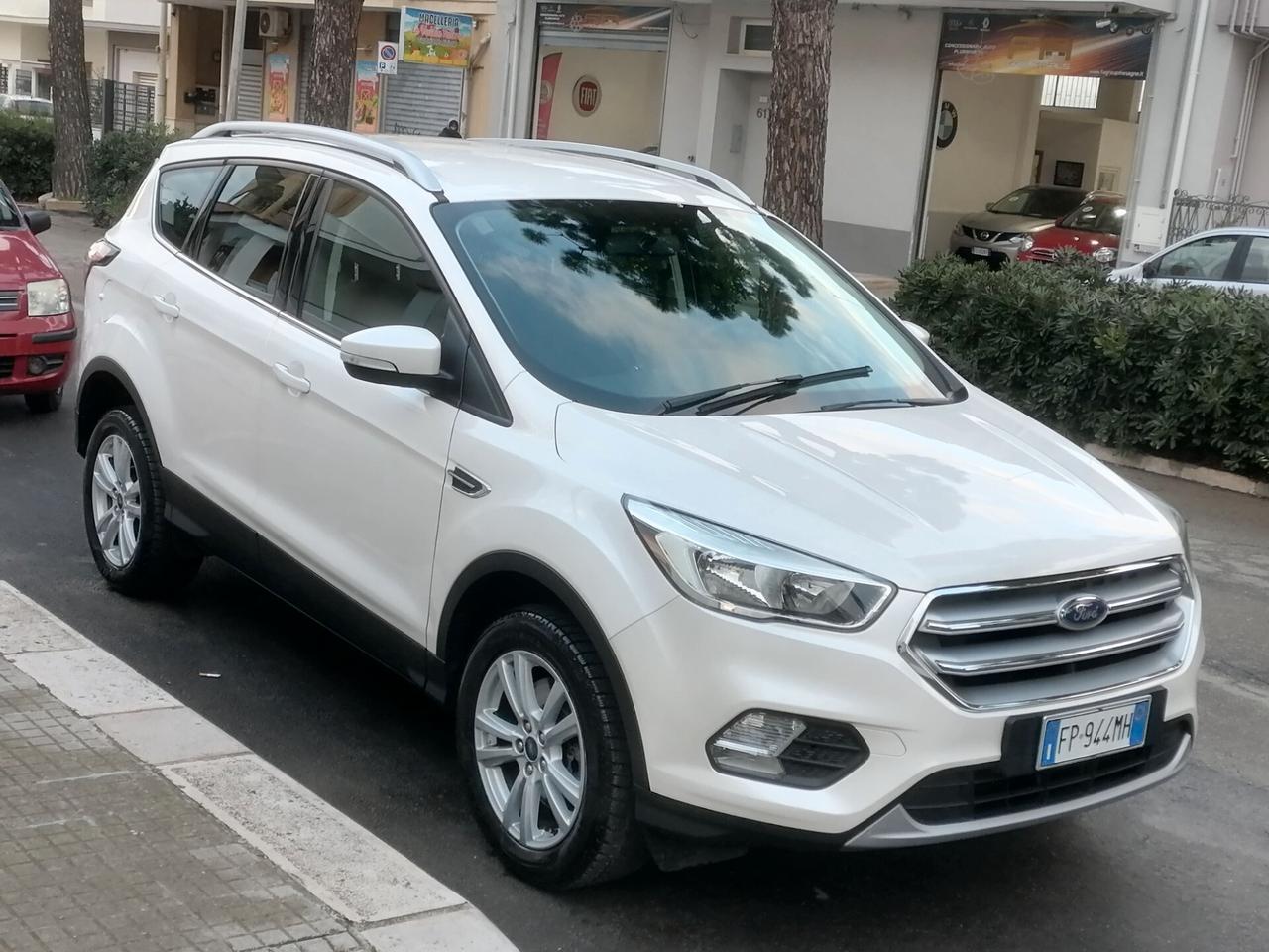 Ford Kuga 1.5 TDCI 120CV S&S 2WD NAVI - 2018