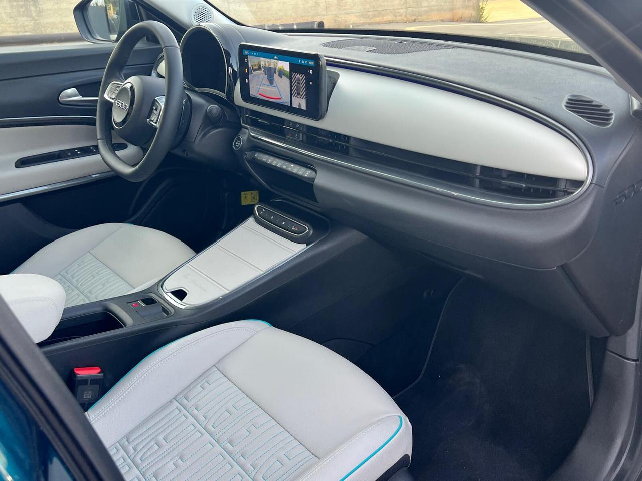 Fiat 600 Hybrid 145 CV MHEV La Prima