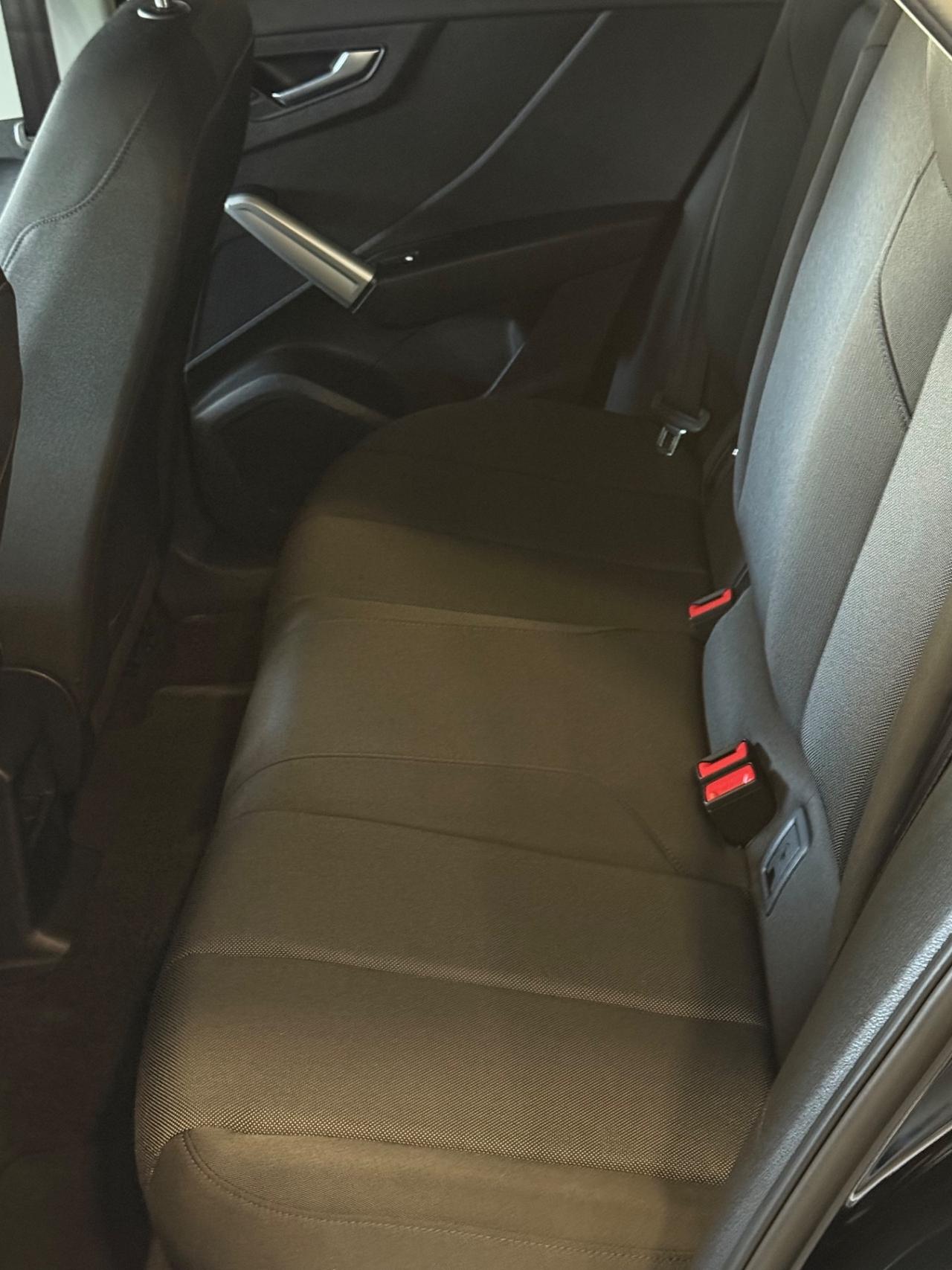 Audi Q2 35 TDI quattro S tronic line Edition