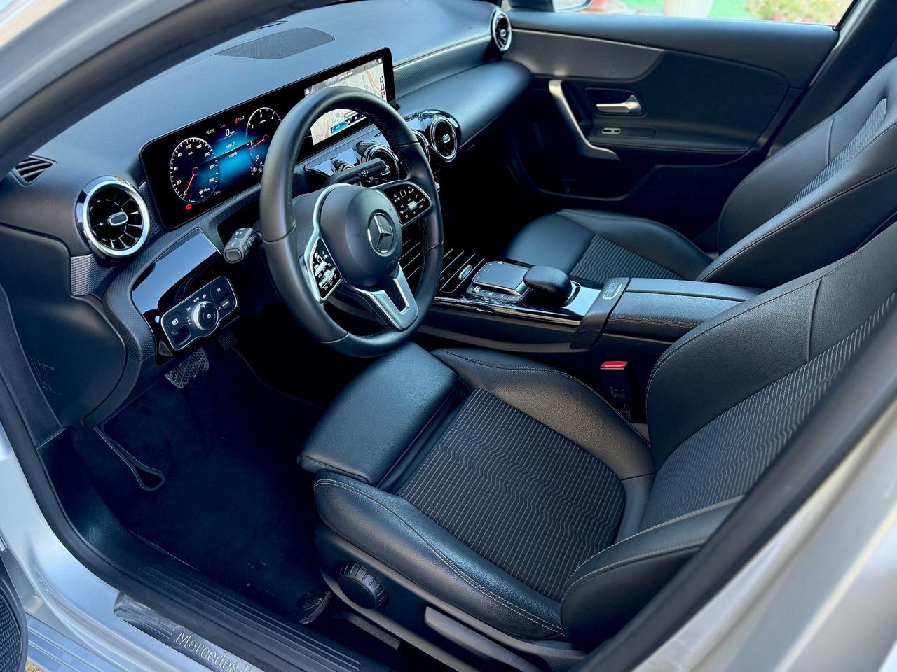 Mercedes-benz A 180 d Automatic Sport(mot.mercedes)