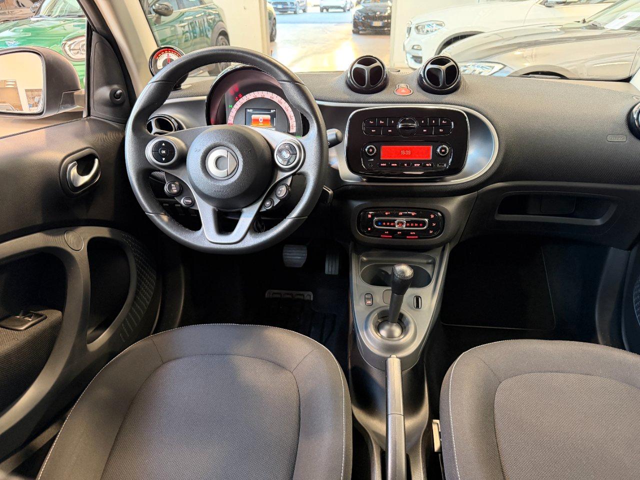 Smart fortwo coupe electric drive Passion