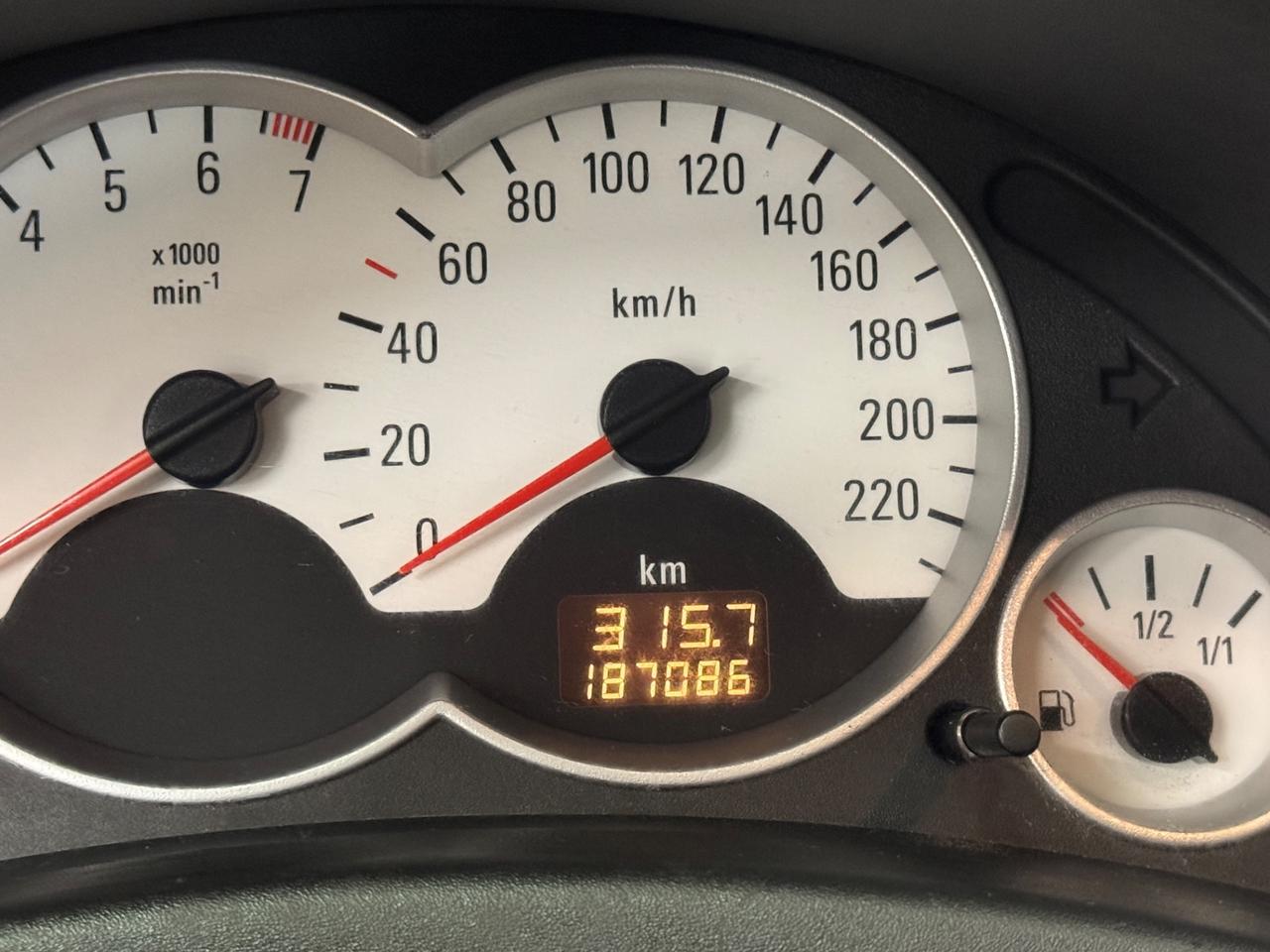 Opel Corsa 1.2i 16V GPL Unico proprietario 5 porte Sport
