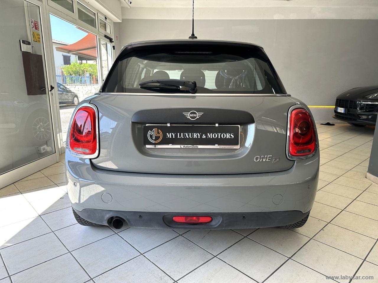 MINI Mini One D 5 PORTE Business XL UNIRO*CERT