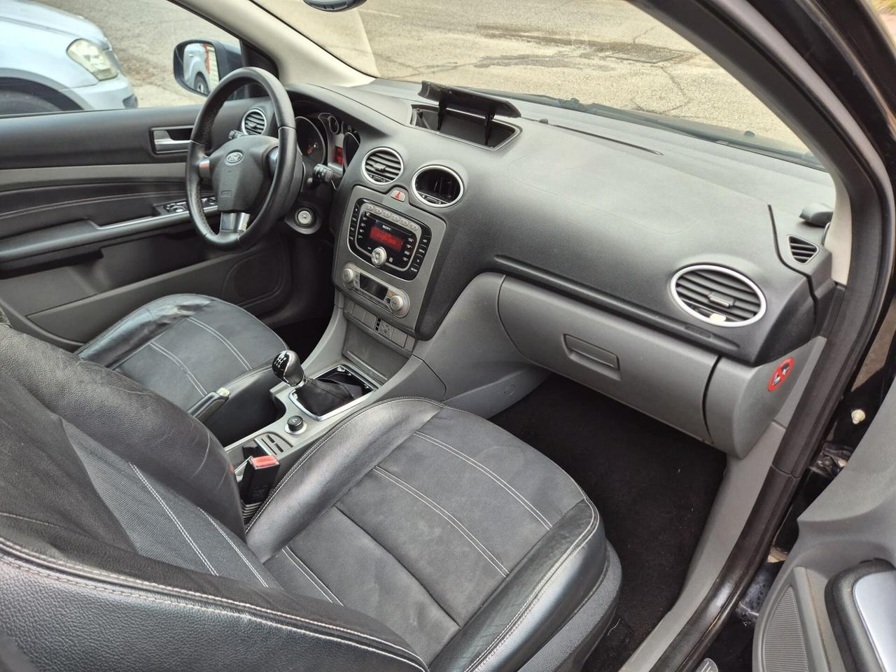 Ford Focus 1.6 diesel Gancio Traino