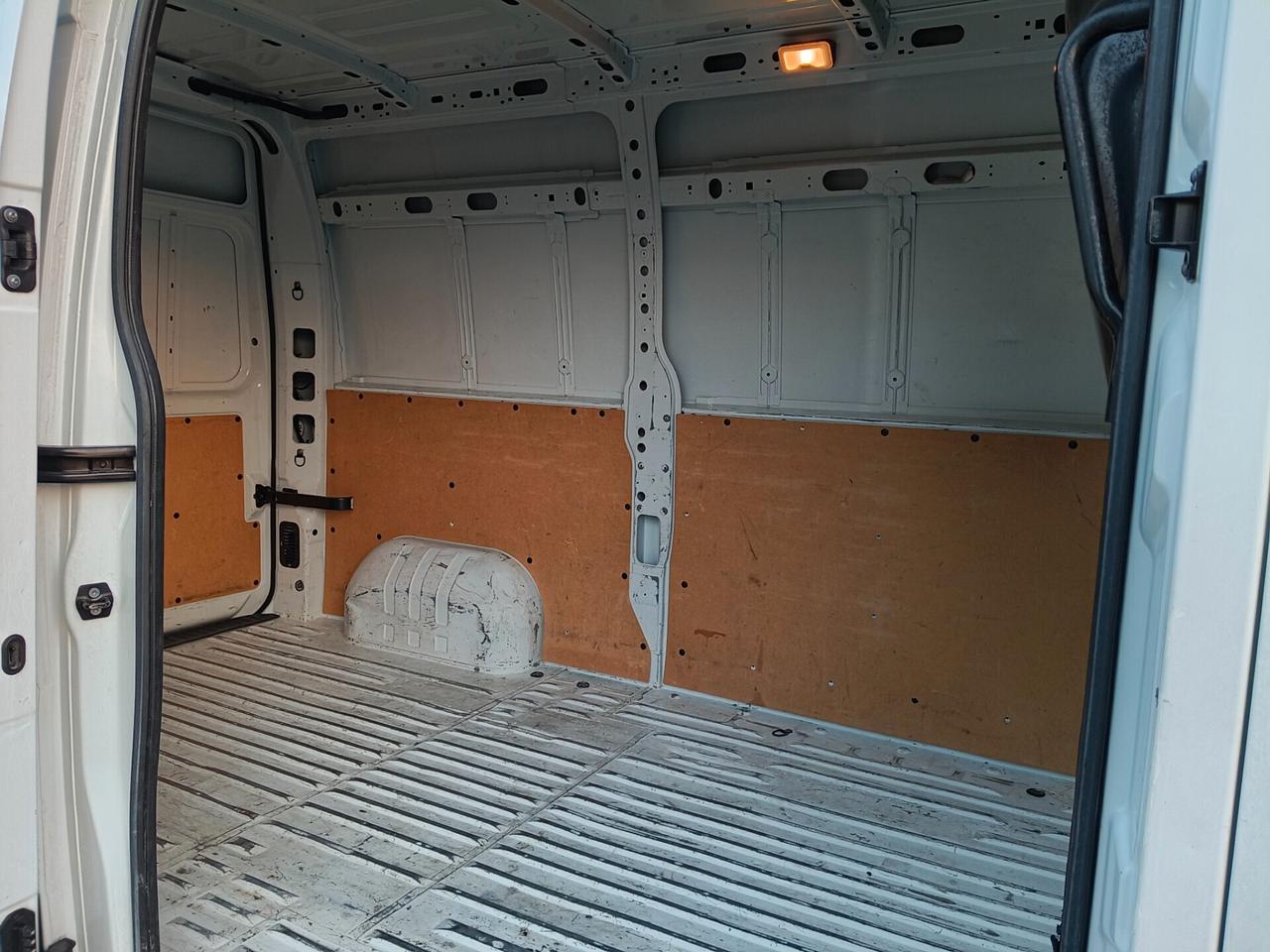 Renault Master 2.3 dCi 135 Furgone