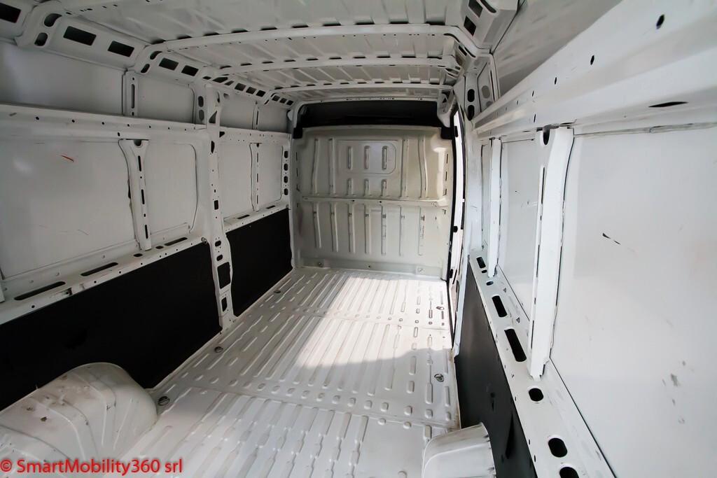 Peugeot Boxer 333 L3H2 2.2 BlueHDi 140cv S&S - Leggi descrizione!