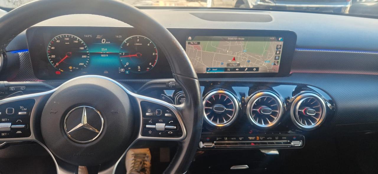 A 200 d 150cv Automatic Business Extra