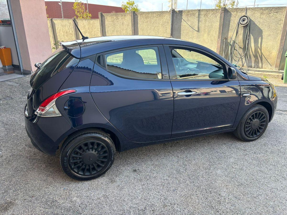 LANCIA Ypsilon 1.0 FireFly 5p.S&S Hybrid Silver 5Posti