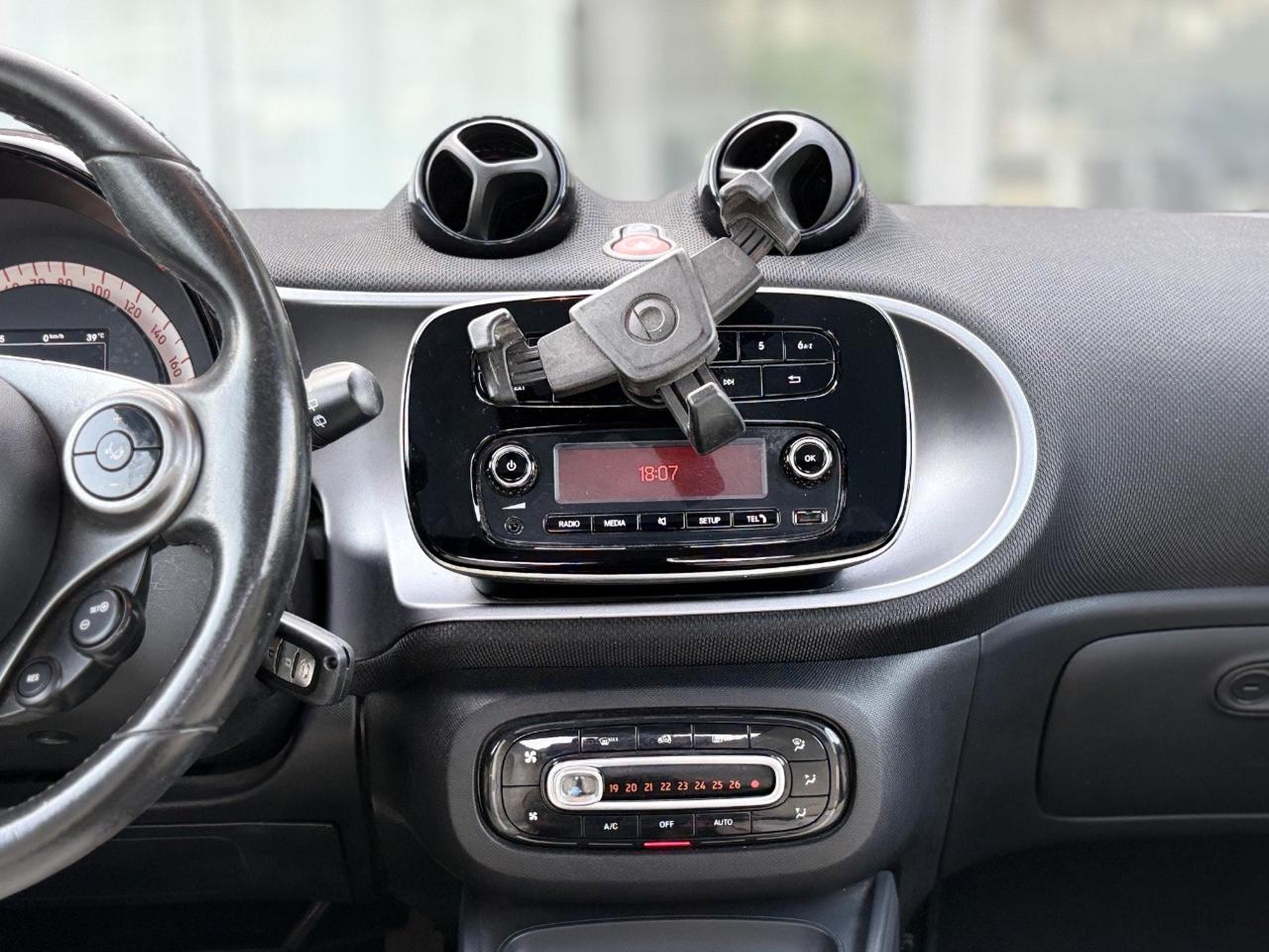 Smart fortwo coupe 1.0 Benzina 71CV E6 Neo - 2017